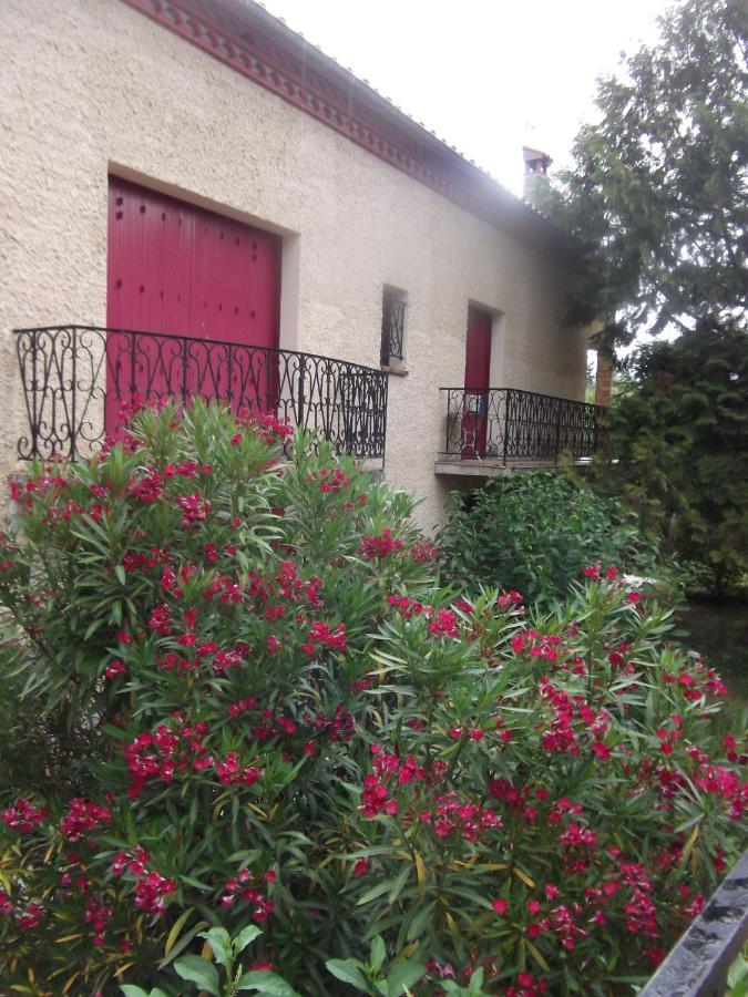 Appartement 48 M2 Avec Jardin Au Rdc Dans Villa A 5 Min A Pied Des Thermes De Vernet-Les-Bains, Location De Samedi A Samedi Екстериор снимка